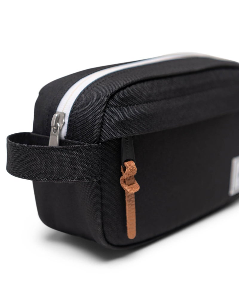Herschel Chapter Travel Kit - Image 5