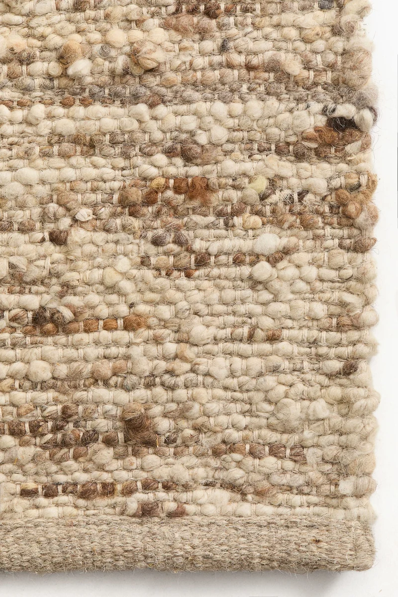 اتش اند ام سجادة كبيرة من مزيج الصوف