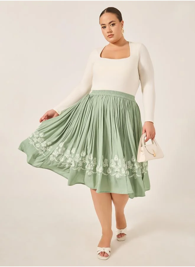 Styli Plus Size Embroidered Gathered Midi Skirt