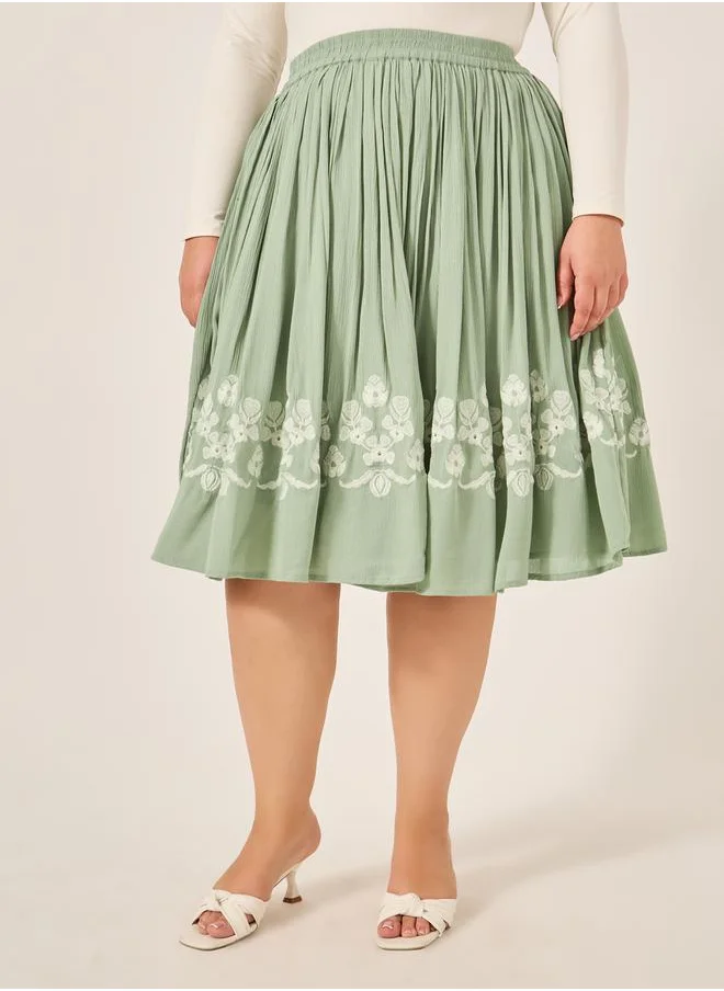 Styli Plus Size Embroidered Gathered Midi Skirt