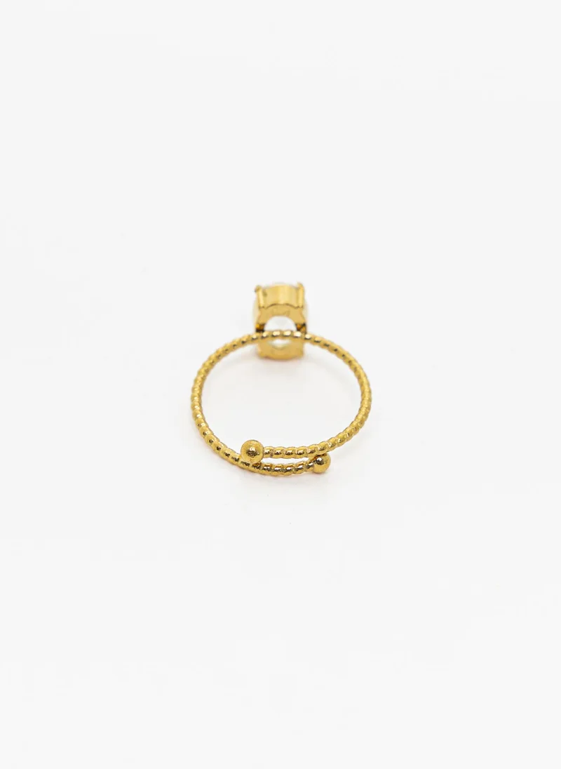 ليتشي خاتم رفيع بحجر بيضاوي