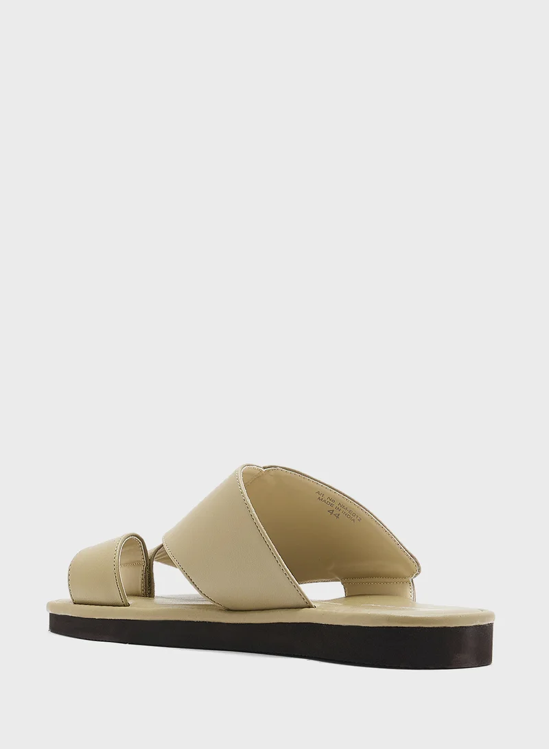 Robert Wood Traditional Arabic Sandals