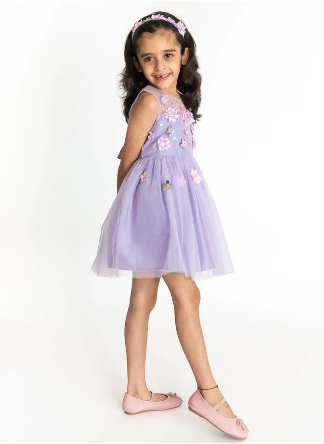 ستايلي Floral Applique Mesh Insert Skater Dress