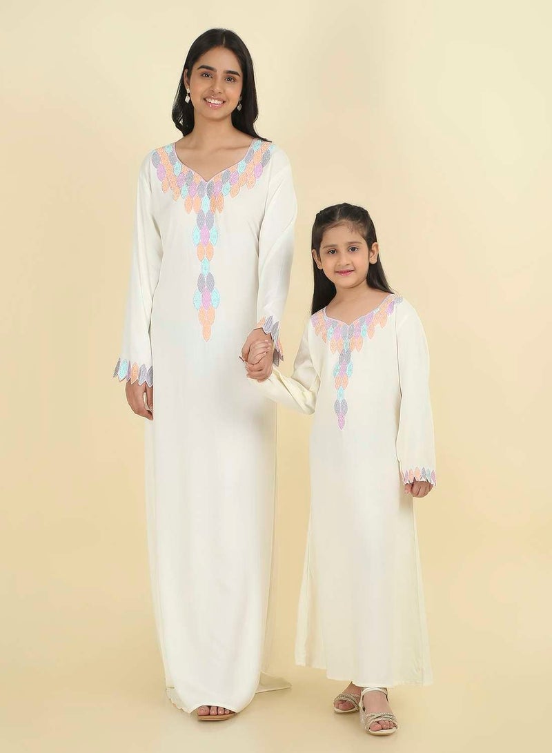 HANA & SARA Luxury Hand-Embroidered Girls Arabic Jalabiya - Image 1