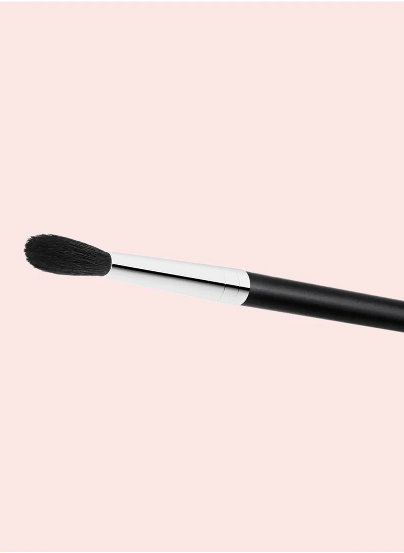 MAC Cosmetics 224S Tapered Blending Brush