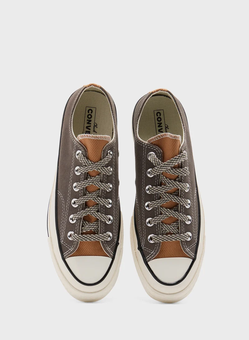كونفرس Chuck70