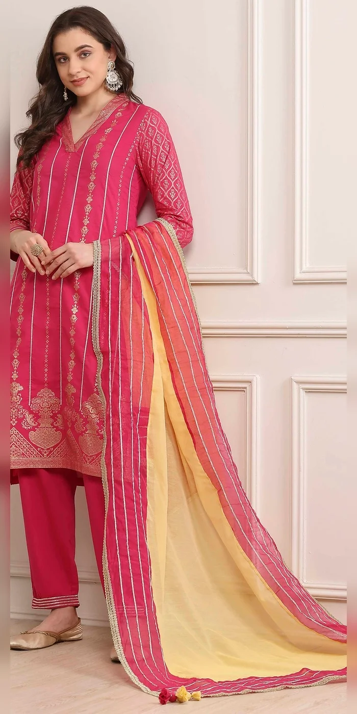 Women Fuchsia Cotton Straight Kurta Pants Suit Set