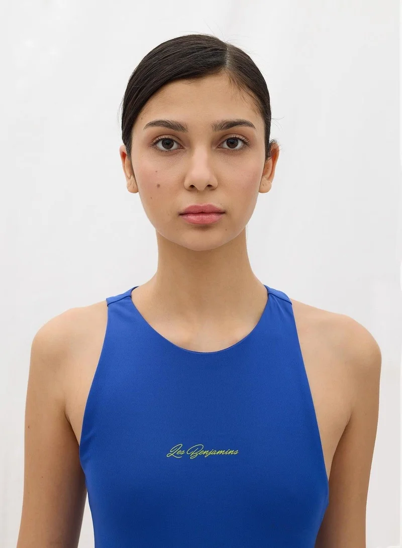 ليس بنجامنز توب 004