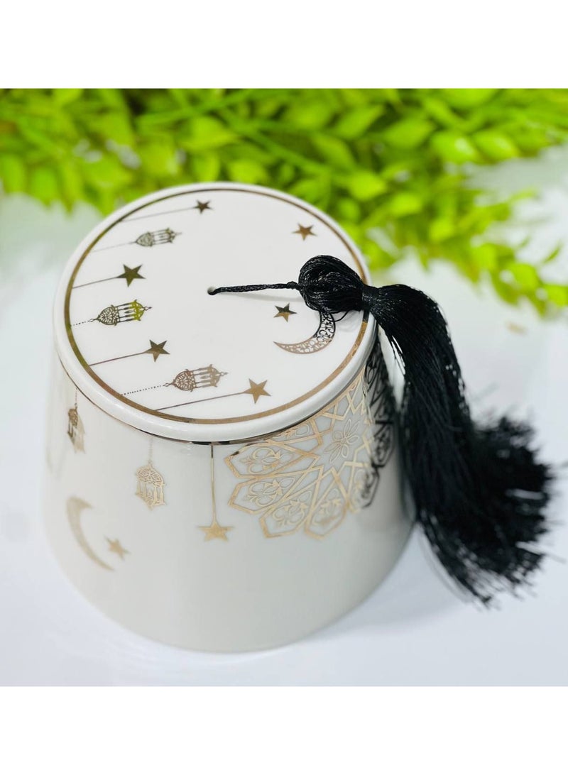 Bonbonniere, date or sugar candy in the shape of a porcelain fez for serving