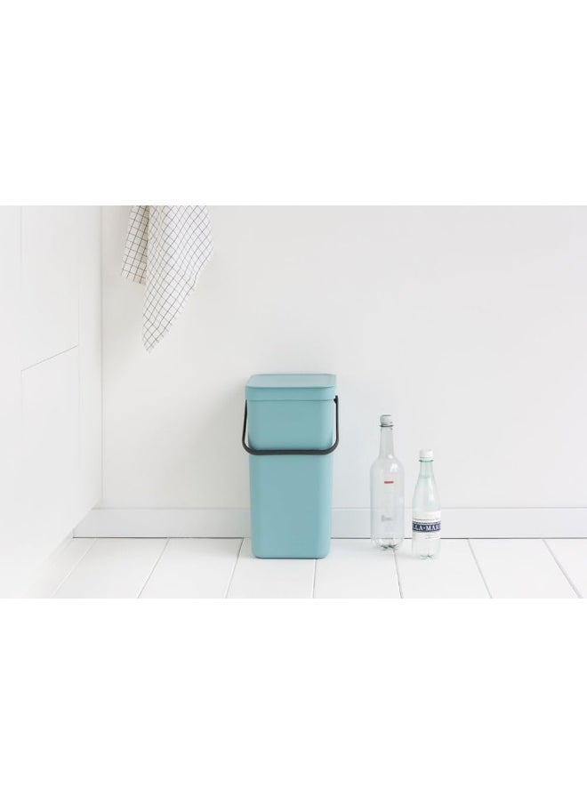 BRABANTIA Sort & Go Waste Bin, 16 litre - Mint - pzsku/Z9752531D70C13D4D6C98Z/45/_/1732205152/7c4f4af7-d25d-4c39-9cf4-0dab904e1075