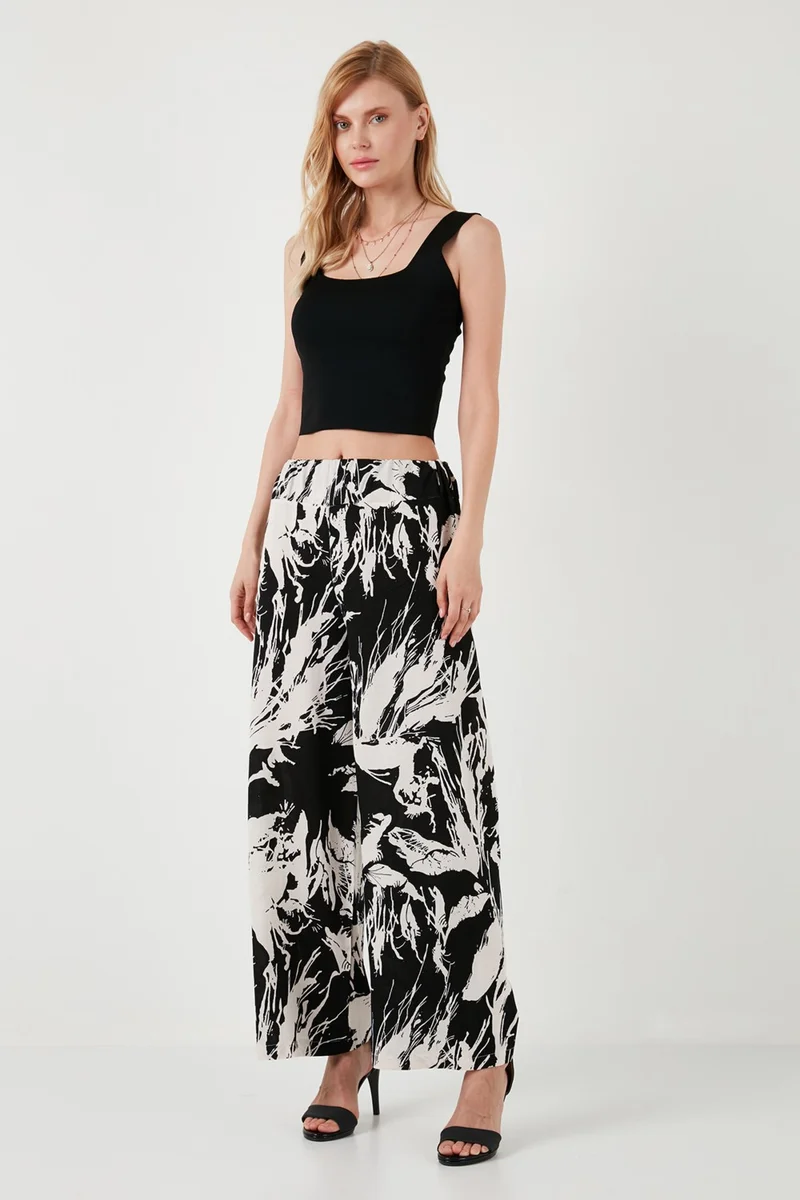 Lela Patterned Elastic Waist Wide Leg Relaxed Cut Trousers Women's Trousers 5865217