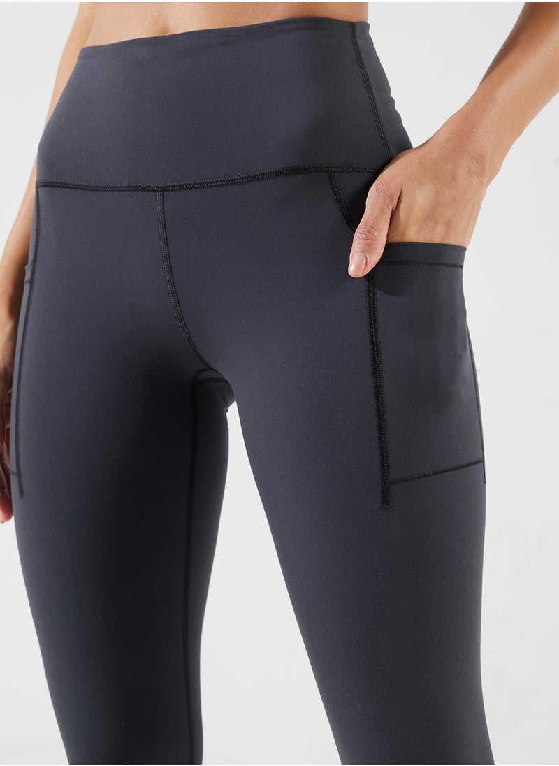New Balance 25" Sleek Pocket High Rise Leggings  - Image 3