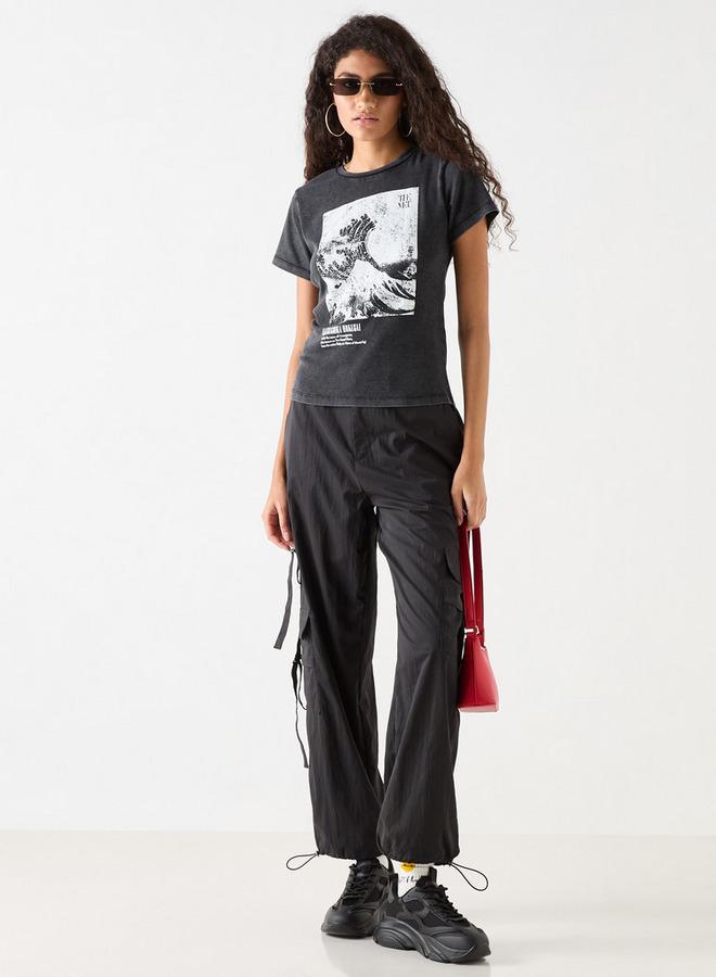 SP Characters The Met Graphic Print Crew Neck T-shirt with Short Sleeves - Image 2