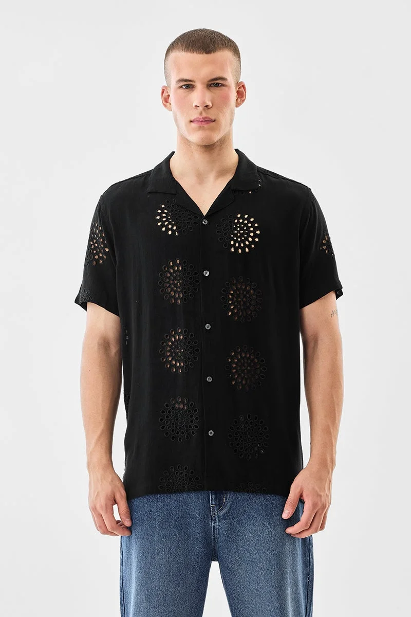 سنيتش Black Embroidered Half Sleeve Boxy Shirt