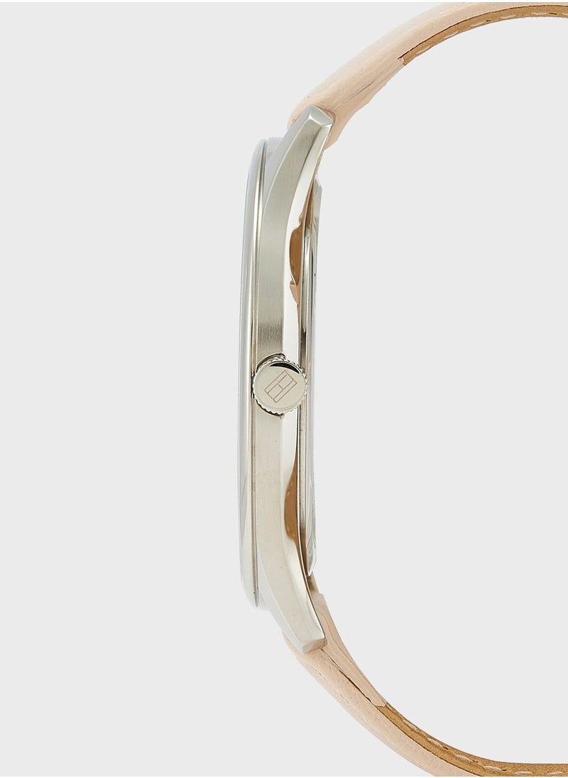 Jessi Mesh Strap Analog Watch