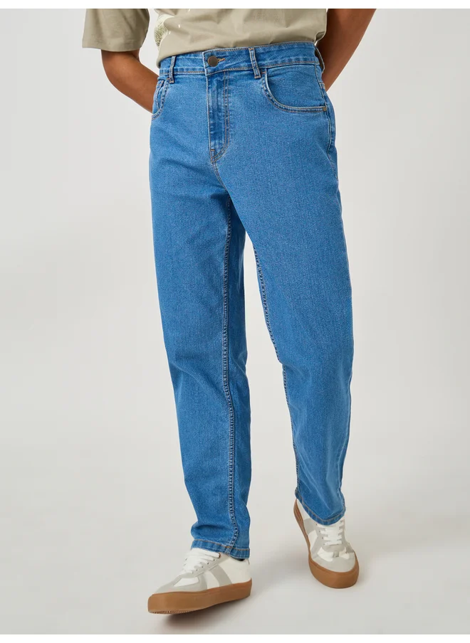 ستايلي Styli Mid Rise Five-Pocket Style Slim Fit Jeans