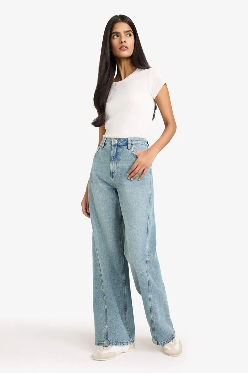 ديفاكتو Wide Leg Regular Hem Denim Trousers