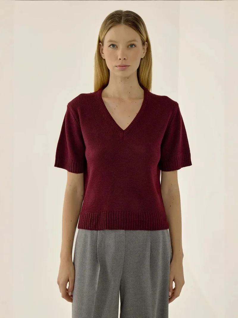 HICCUP V-Neck Short Sleeve Knit Sweater