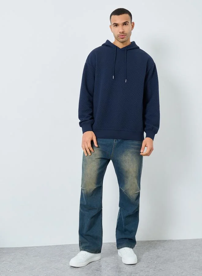 Styli Styli Men Navy Textured Oversized Hoodie