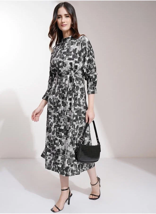 طوكيو توكيز All-Over Print Batwing Sleeve A-Line Midi Dress by Styli