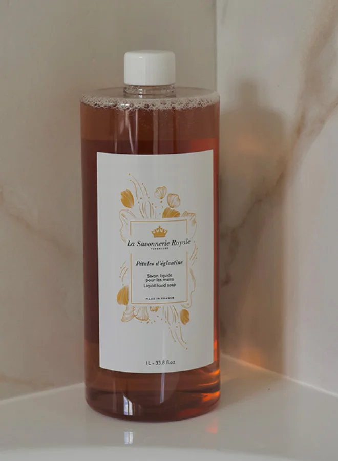 La Savonnerie Royale Liquid hand soap - Refill bottle - 1L - Pétales d'églantine