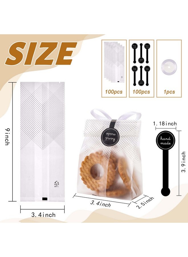 YunKo أكياس يونوكو للبسكويت للهدايا أكياس سيلوفان شفافة للمكافآت كعكة صغيرة، كعكة بوندت، تغليف قنابل الكاكاو الساخن مع ملصقات (100 عبوة، نقط سوداء) - Image 3