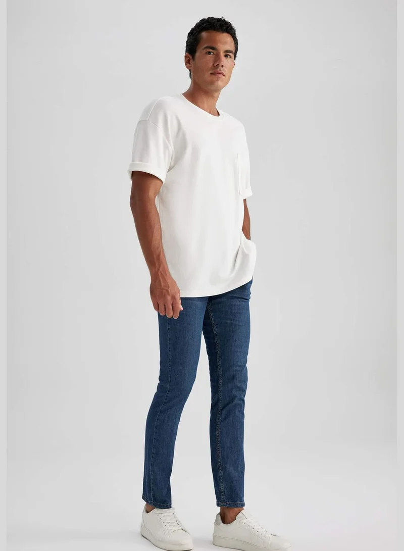 ديفاكتو Man Slim Fit Denim Trousers