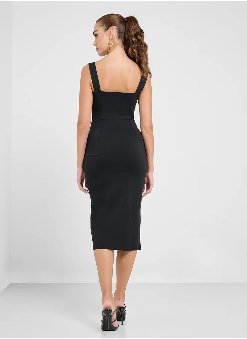 Ginger Strappy Sweetheart Neckline Dress With Slit