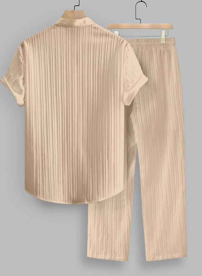 تايك تو طقم منسق من بنطال وقميص بتفاصيل بارزة الملمس