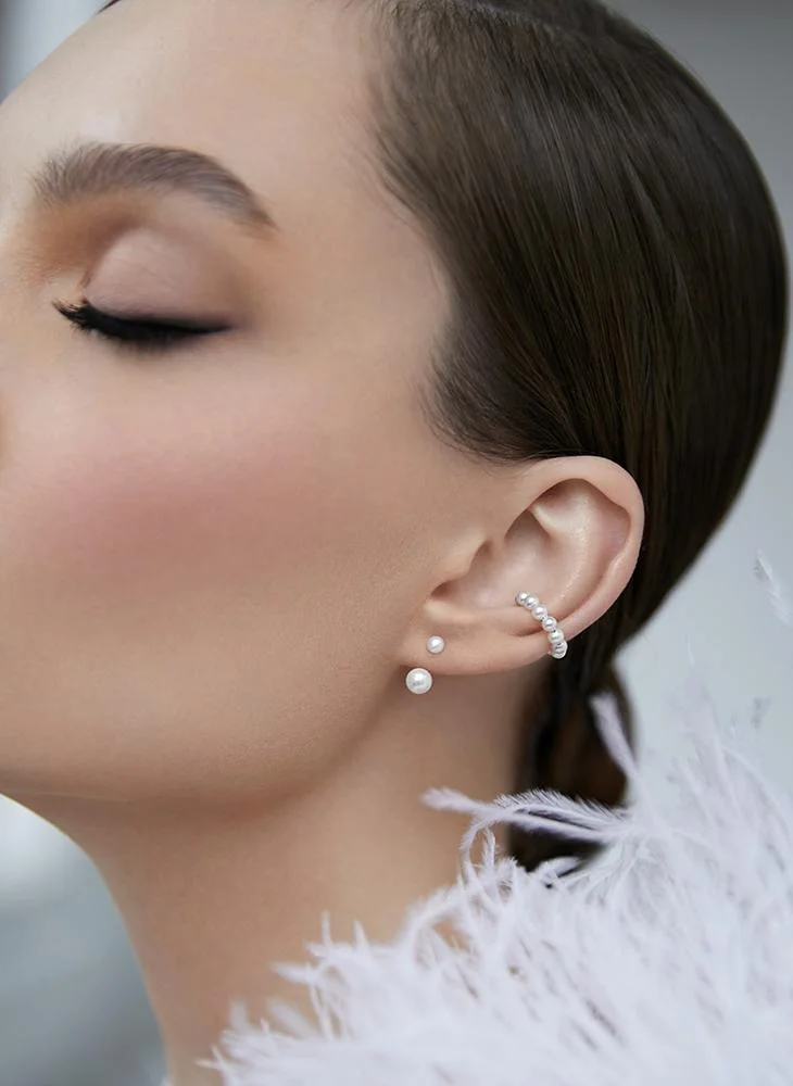 مومنت أقراط مومنت