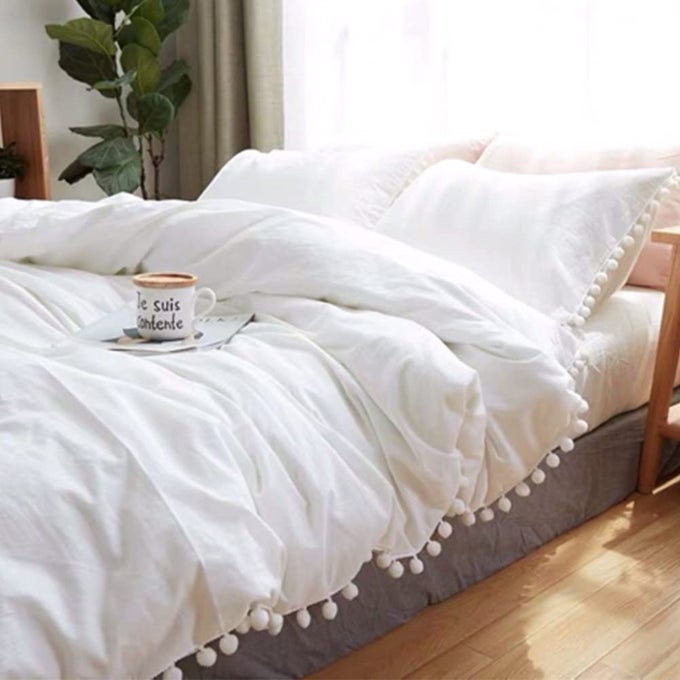 WHITE DUVET COVER QUEEN SIZE 3 PIECE BOHO BOHEMIAN POM FRINGE MICROFIBER BEDDING COMFORTER COVER SET SOFT AND LIGHTWEIGHT 90X90