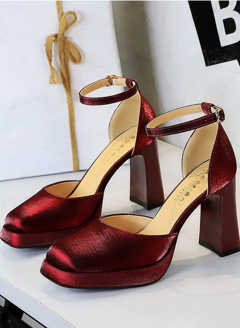 بيج تري المرأة الساتان منصة الكعب العالي مربع مغلق إصبع القدم مضخات النبيذ الأحمر 9CM - Image 1