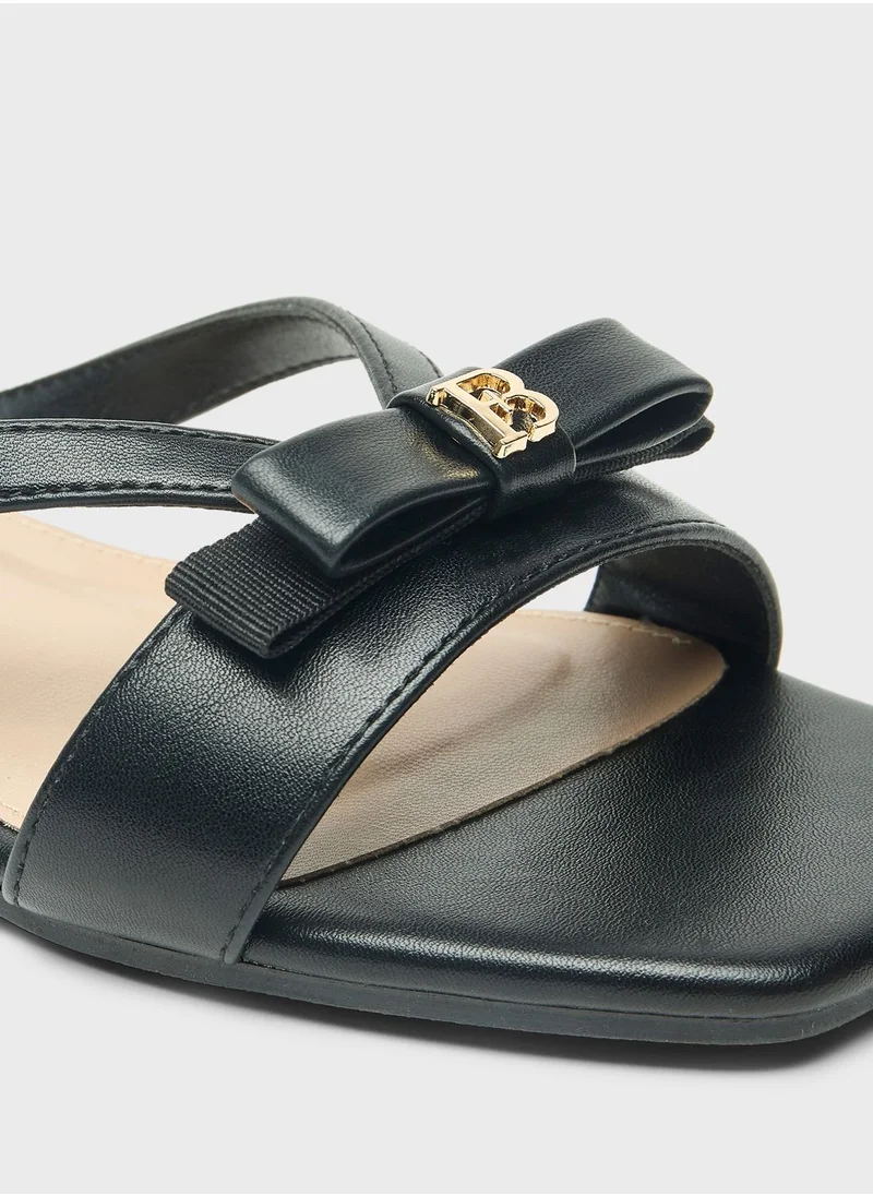 شو اكسبرس Multi Strap Flat Sandals