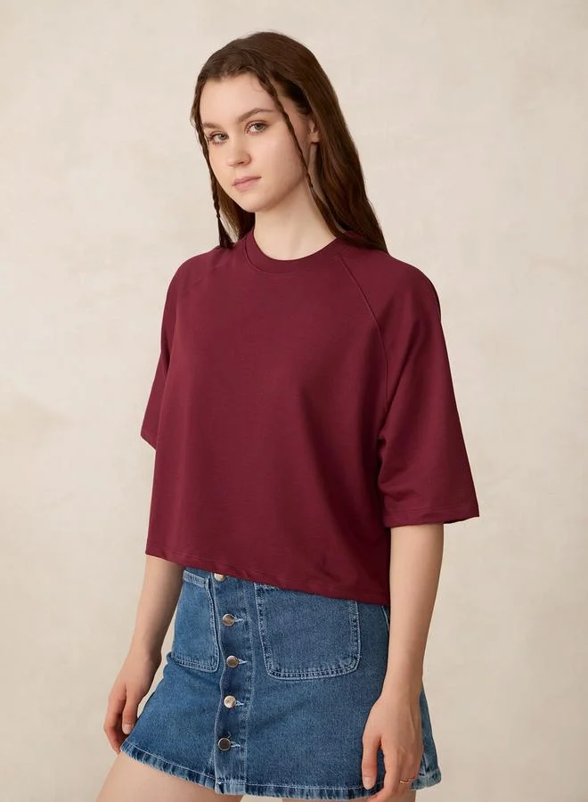 OUTZIDR Burgundy Solid Boxy Crop T-Shirt