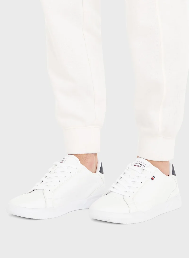 TOMMY HILFIGER Logo Print Lace Up Sneaker