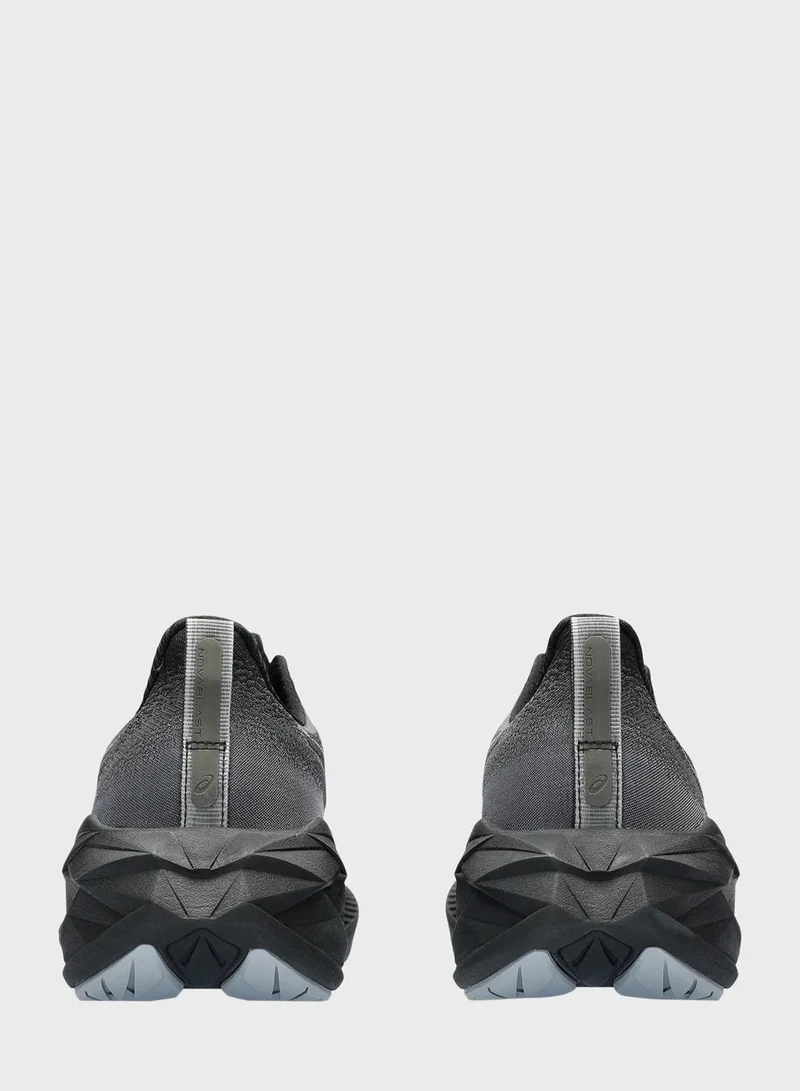 asics Novablast 4