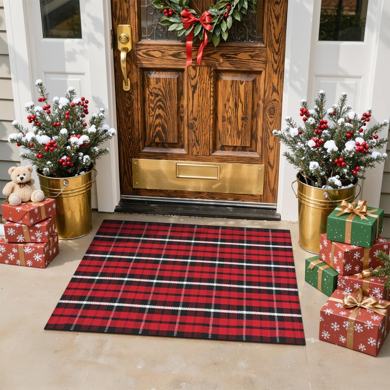 LEEVAN Christmas Outdoor Rug 2x3 Washable Buffalo Plaid Door Mat Xmas Black and Red Checkered Front Porch Doormat Welcome Layered Entryway Rugs Christmas Rug Outdoor for FarmhouseBathroom Decor