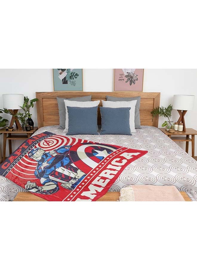MARVEL Captain America Flannel All-Season Ultra Soft Fade Resistant Blanket for Kids  - Image 4