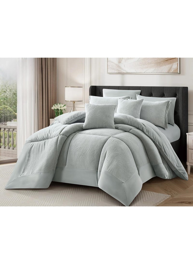 Silk Luxurious winter  bedspread, embroidered with soft velvet and fur to keep you warm - Image 1