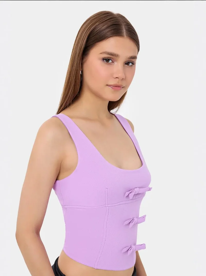 Sleeveless Bodycon Top with Bow Detail