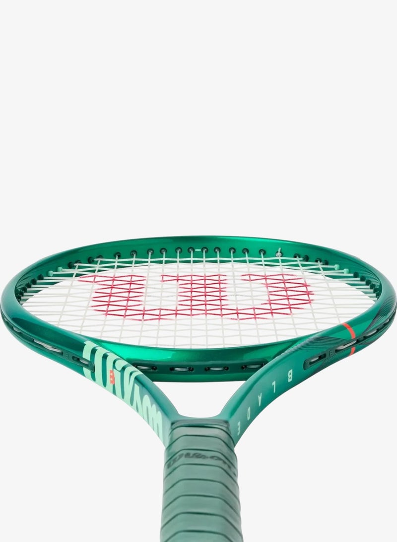 Wilson Blade 100UL V10 Tennis Racket - Image 4