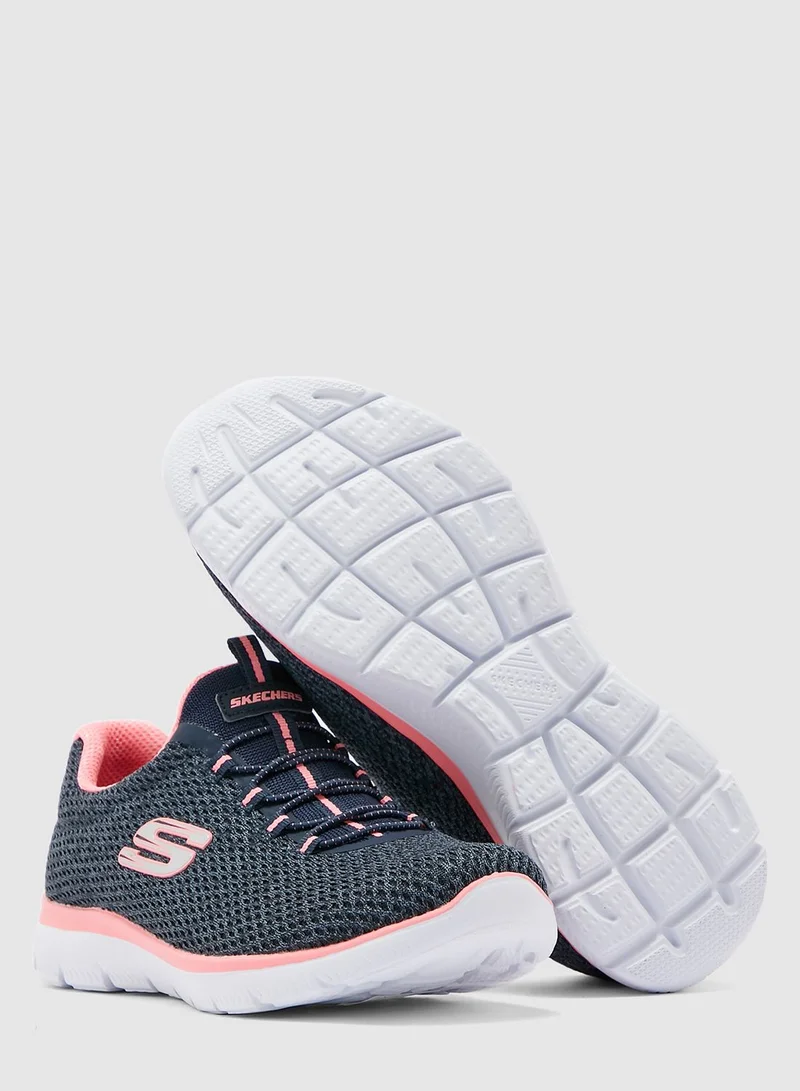 SKECHERS Summits