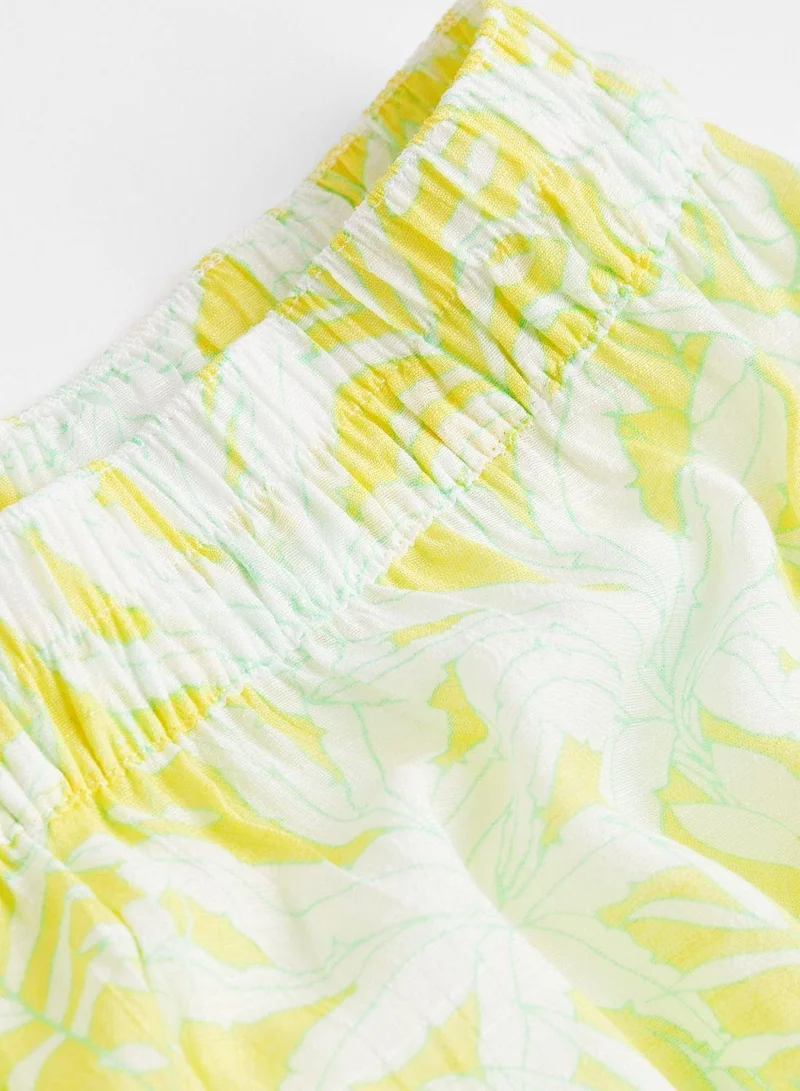 H&M High Waist Printed Shorts