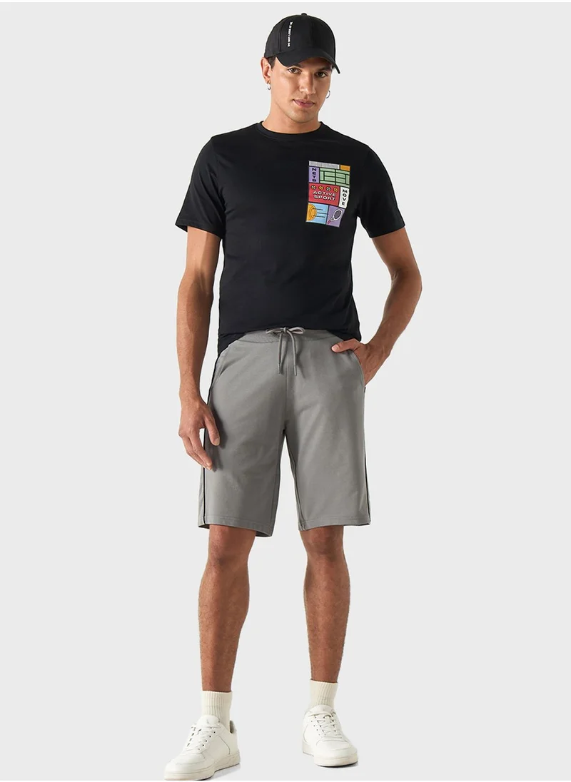 إيكو يو إن إل تي دي. Drawstring Pocket Detail Shorts