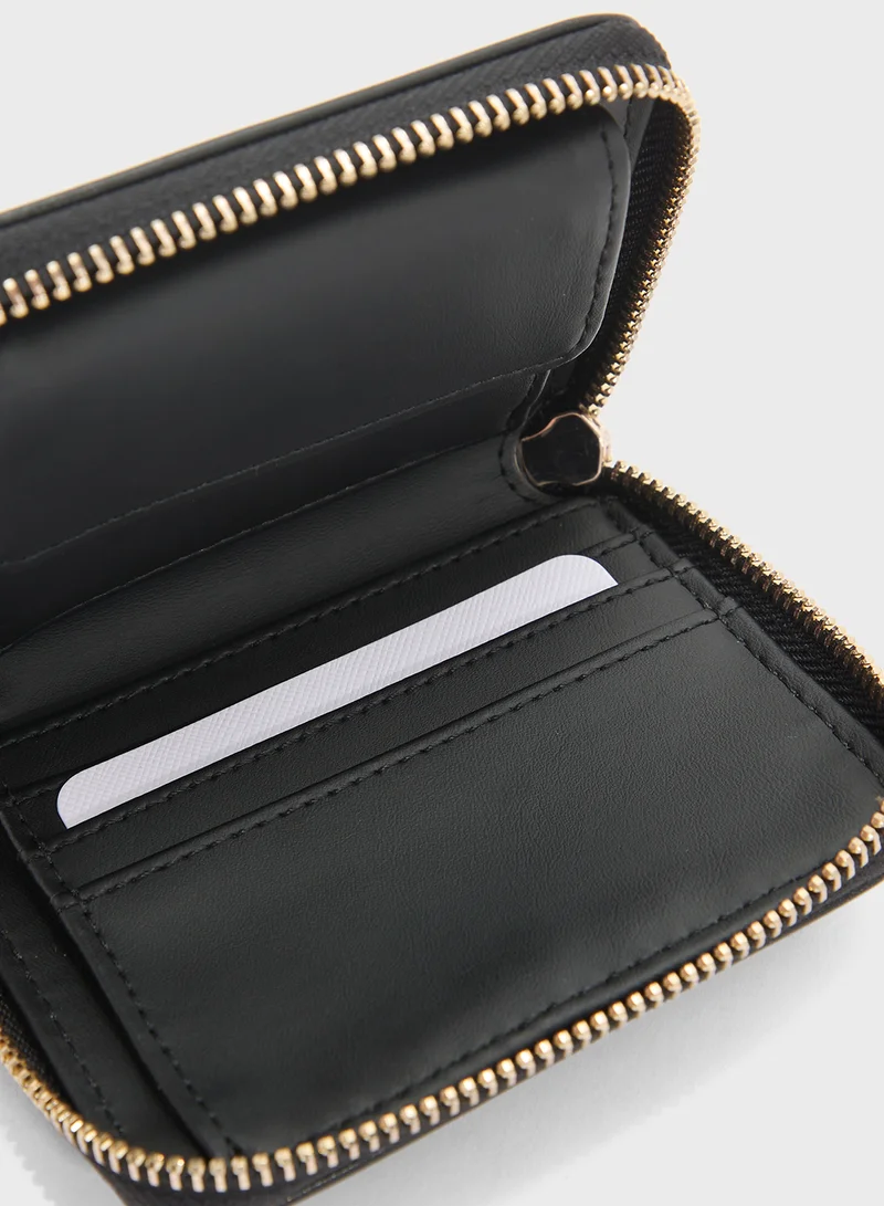 جس Logo Small Wallet