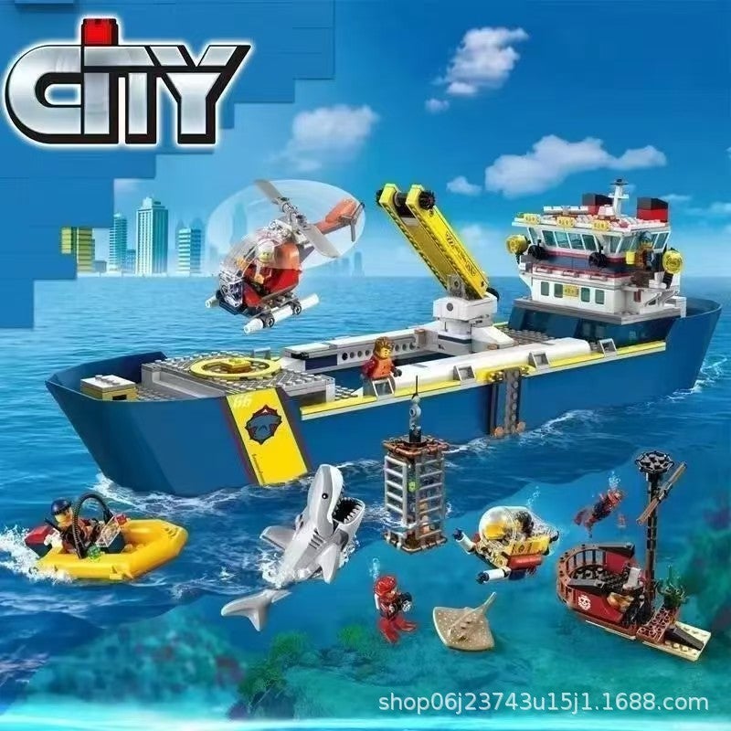 Compatible LEGO Ocean Polar Giant Ship Floating Building Blocks Toy for Kids Birthday Gift - Image 3