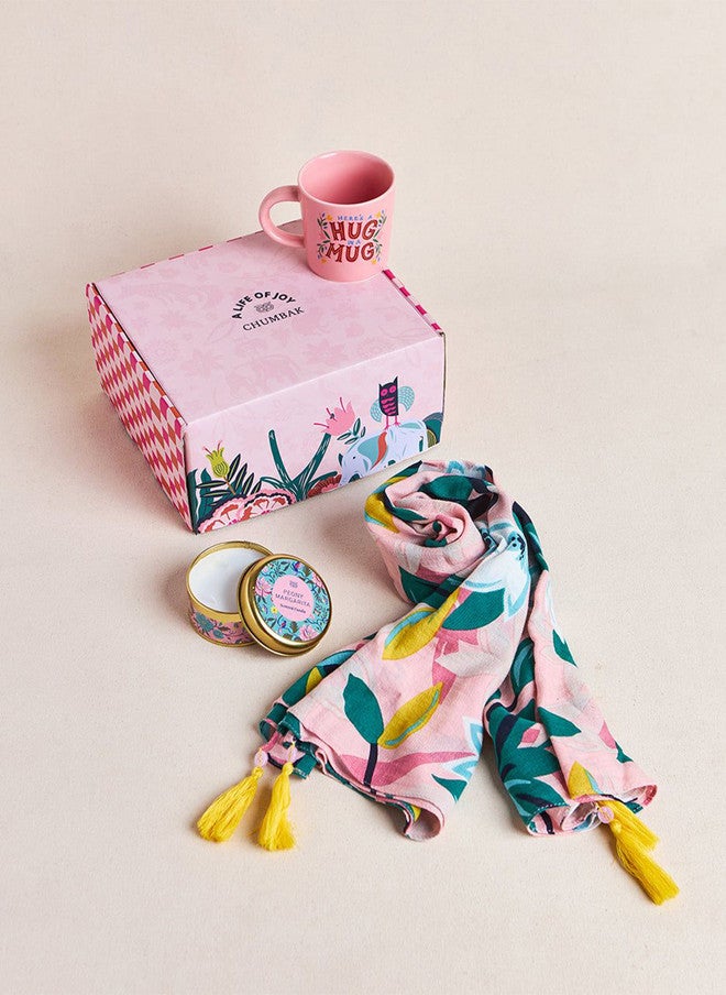 Chumbak Warm Hugs Trio Gift Set - Set of 3 (Hug in a Mug) - Image 1