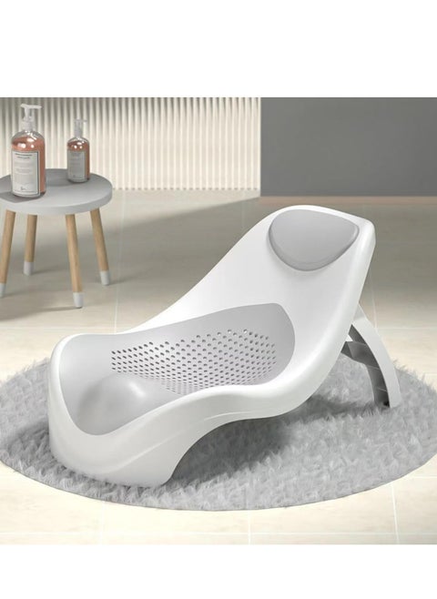 A bath seat for children aged 6 months and above, made of child-safe silicone from Mums Planet, a bathtub for sitting children, an open design bath seat for children aged 6-12 months, a small non-slip bath seat, a small bath seat for children