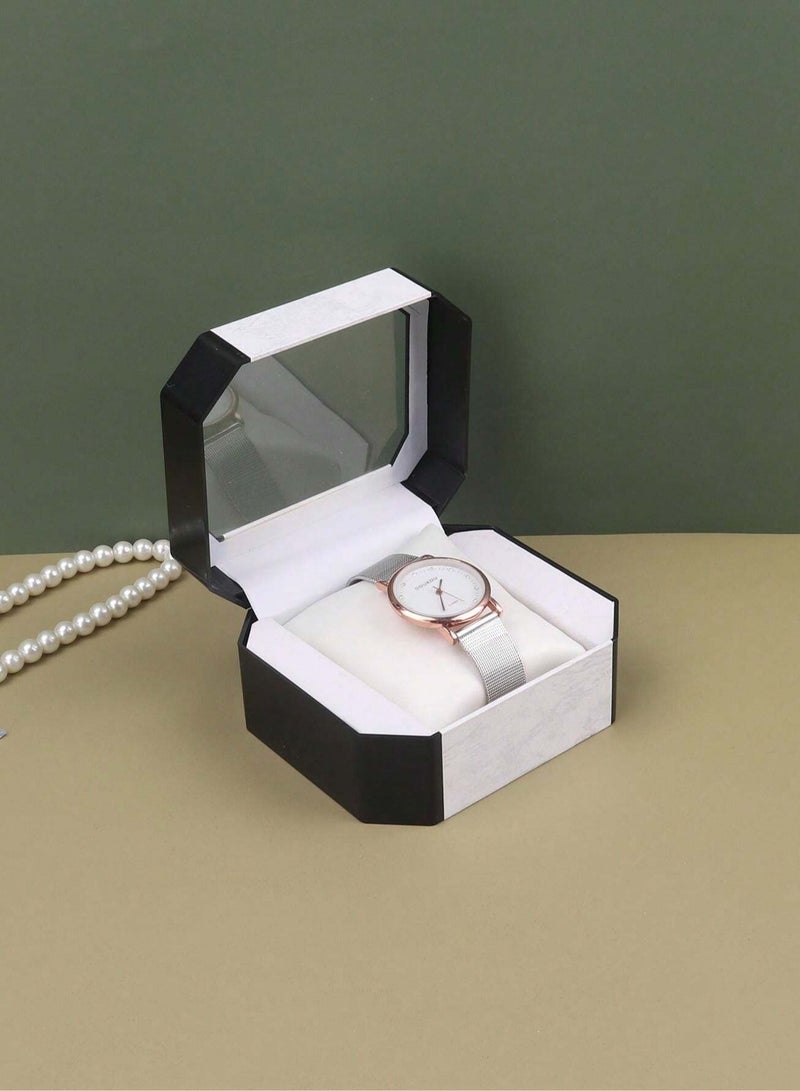Graduation Gift Box – A single black and white box designed for storing accessories, watches, and all types of gifts. Perfect for graduation celebrations. - Image 2