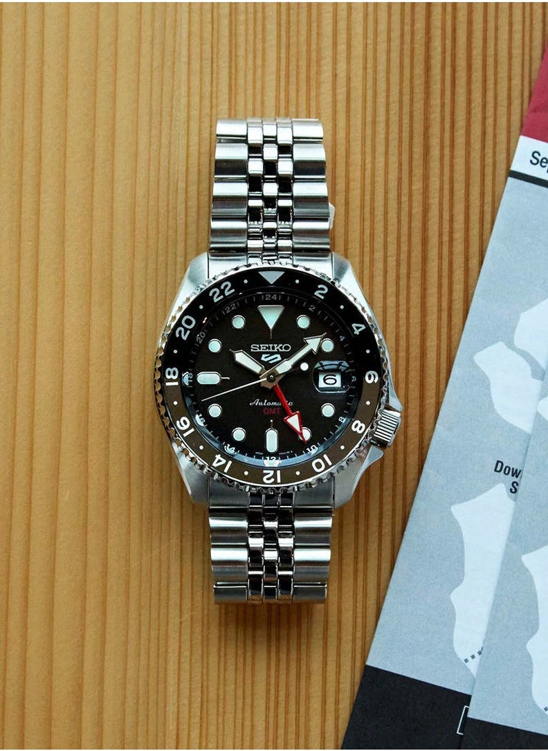 Seiko 5 Sports SSK001 GMT Automatic Black Dial 42.5mm Stainless Steel Mens' Watch  - Image 5